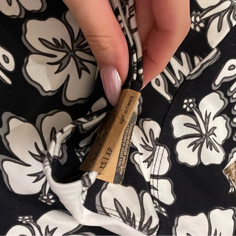 PINK Victoria's Secret Black & White Floral Athletic Shorts - Picture 2 of 2